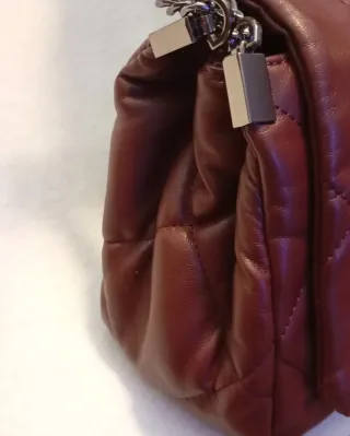 Borsetta bordeaux Lora Ferres