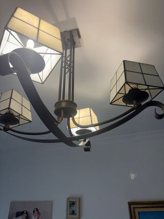 Lampara de salon de tiffani