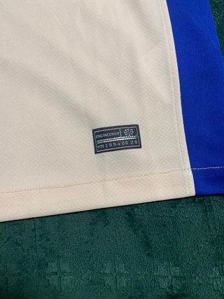 Camiseta Chelsea Palmer