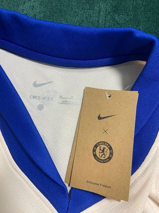 Camiseta Chelsea Palmer