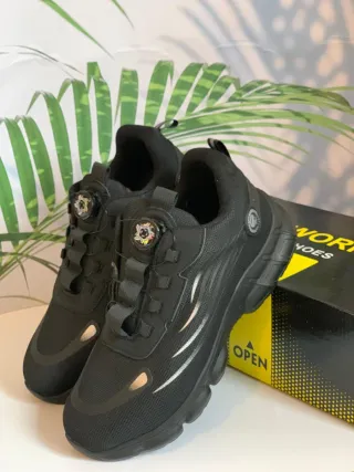 Zapatillas seguridad . Número 44