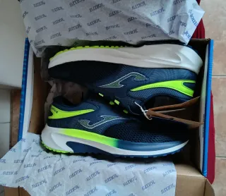 Zapatillas deportivas Joma active T42 a estrenar