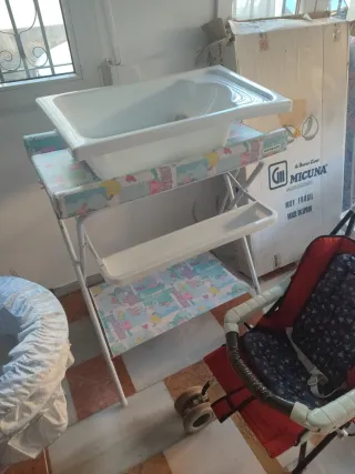 Vendo lote recién nacido: carrito, capazo etc....