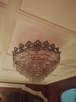 lámpara de araña clásica de cristal