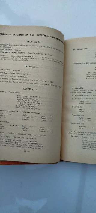 Libro escolar vintage