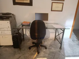 Mesa forja Cristal y Hierro. Medidas aprox 1.60*80