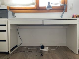 Mesa de estudio Micke de Ikea