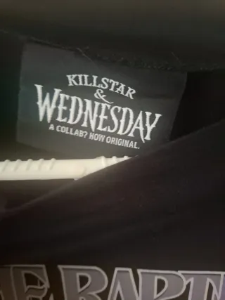 Camiseta manga larga Wednesday Killstar, acampanad