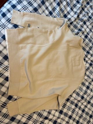 Sudadera color beige PullAndBear talla M