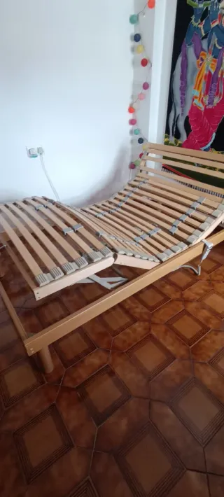 Cama de 1.10x1.90 cm.de laminas automática