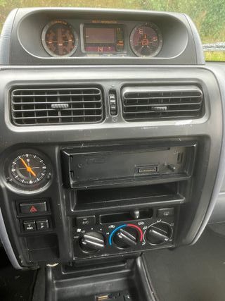 Toyota Land Cruiser 90 1999