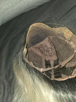 Peluca con lacefront, color platino