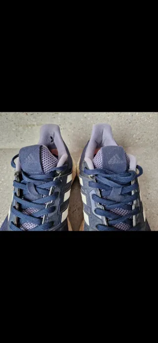 Zapatillas running Adidas Supernova