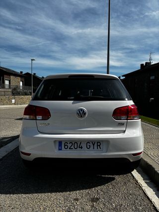 Volkswagen Golf 2010