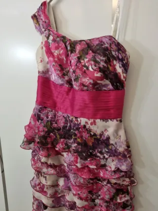 Precioso vestido de fiesta Sonia Peña