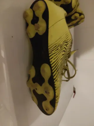 Scarpe da calcio Adidas numero 36