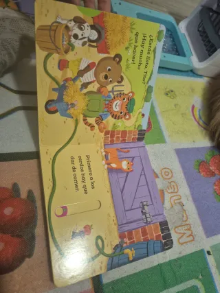 Osito Tito. Un día en la granja (Spanish Edition)