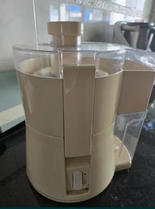 Máquina de sumos Kentt