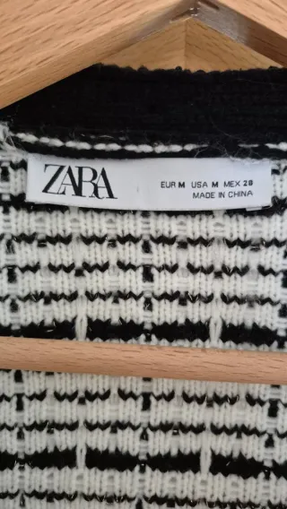 Chaqueta corta Zara