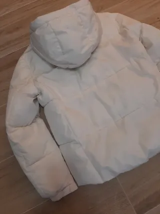 Chaqueta Blanca/Crema Talla S-M. Zara