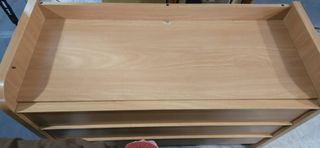 Cajonera seminueva color miel con tres cajones