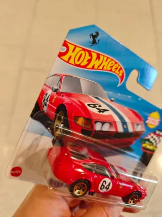 Hot wheels Ferrari 365 gtb4 competizione