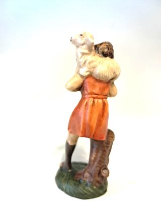 Presepe 10 cm pastore pecora in spalla CARTAPESTA