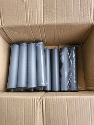 Se vende 12 patas de somier.