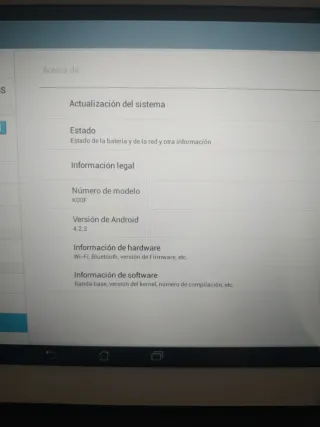 Tablet Asus e incluye la funda. Sin cargador!
