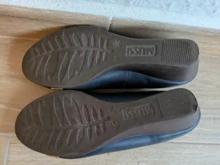 Bailarinas con cuña azules y crema