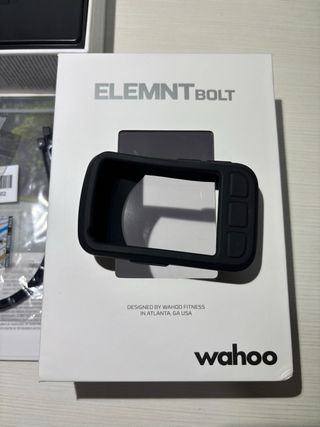 WAHOO ELEMNT BOLT V2 + accesorios