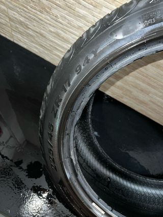 4 Neumáticos Premium Pirelli 225/45 R17 94Y 2025