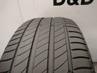 Neumático de ocasión 235/55R17 99V