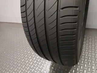 Neumático de ocasión 235/55R17 99V