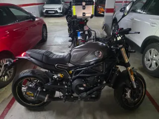 Benelli Leoncino 800 A2