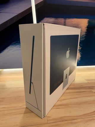 Apple iMac 24 M1, 8GB, 256 GB SSD, GPU 8 N