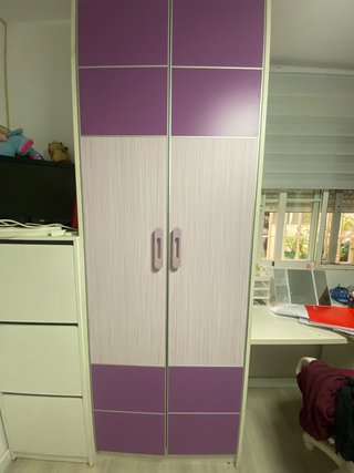 Cama juvenil, regalo escritorio urge venta