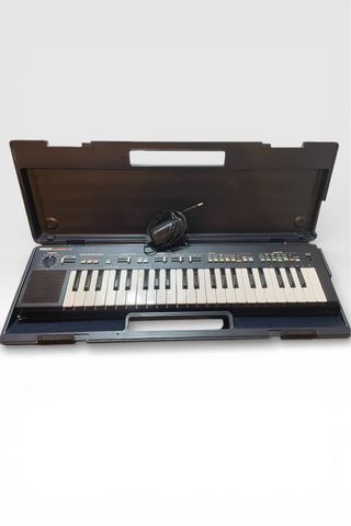 Yamaha PortaSound PS-400 Vintage (1982) - Case OG