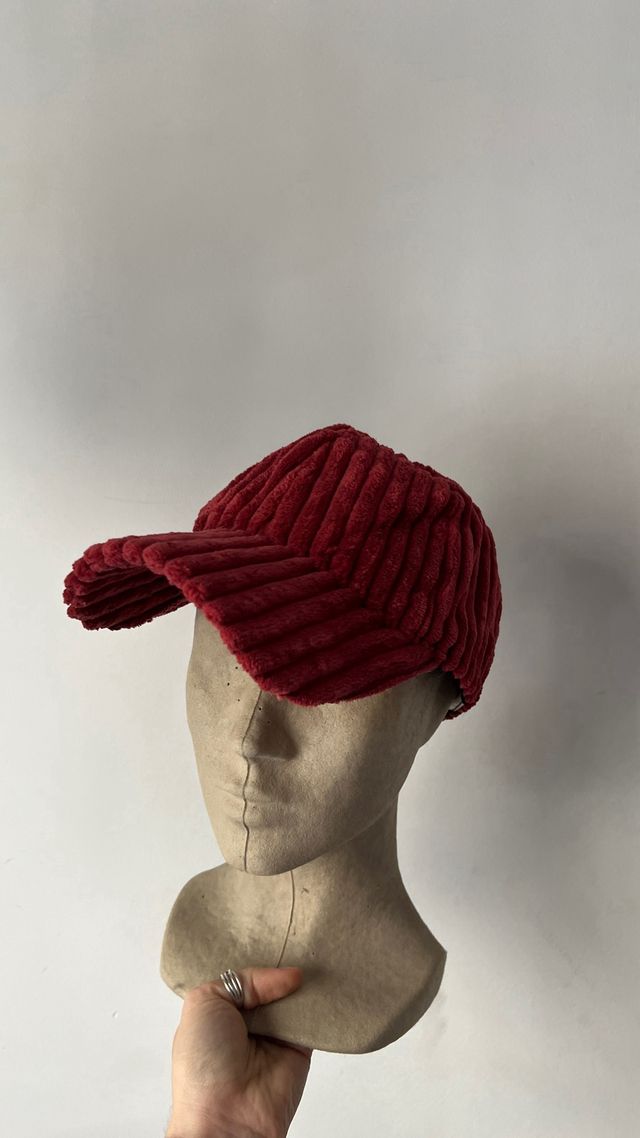 Gorra Terciopelo Burdeos