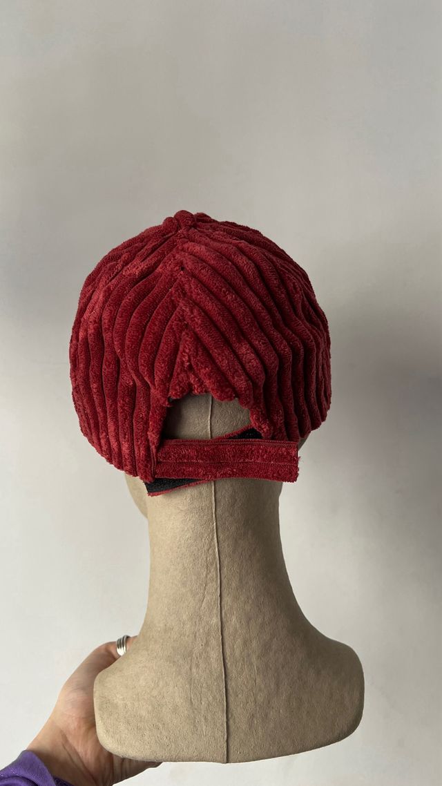 Gorra Terciopelo Burdeos