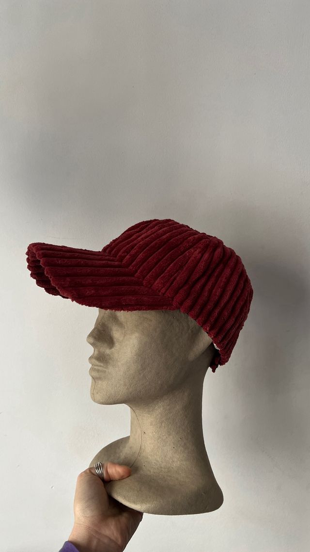 Gorra Terciopelo Burdeos