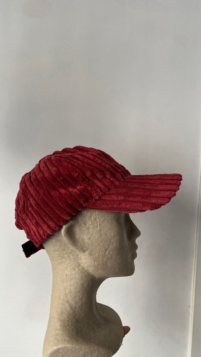 Gorra Terciopelo Burdeos