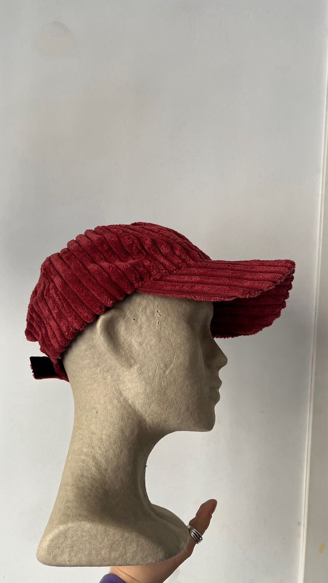 Gorra Terciopelo Burdeos
