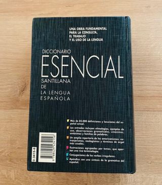 Diccionario Esencial Santillana (Spanish Edition)