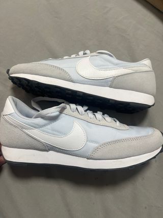 Nike Daybreak gris y celeste 37.5