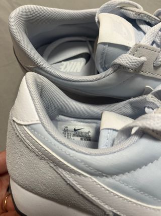 Nike Daybreak gris y celeste 37.5