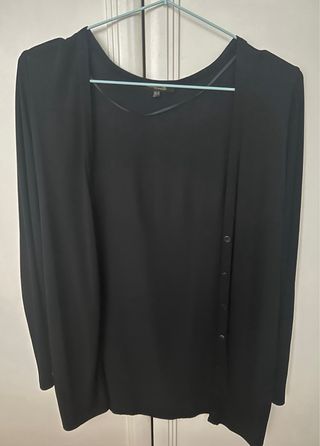 Chaqueta negra de Massimo Dutti, talla XS