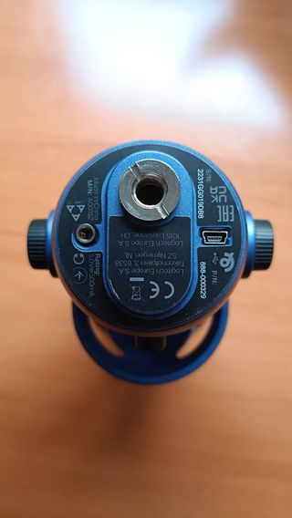 Micrófono Blue Yeti Negro