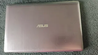 Asus VivoBook S200E 11.6" Touchscreen | i3 | 4GB