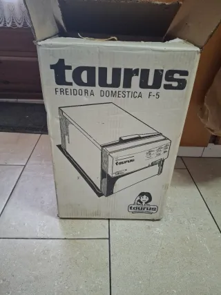 Freidora Taurus 5 litros